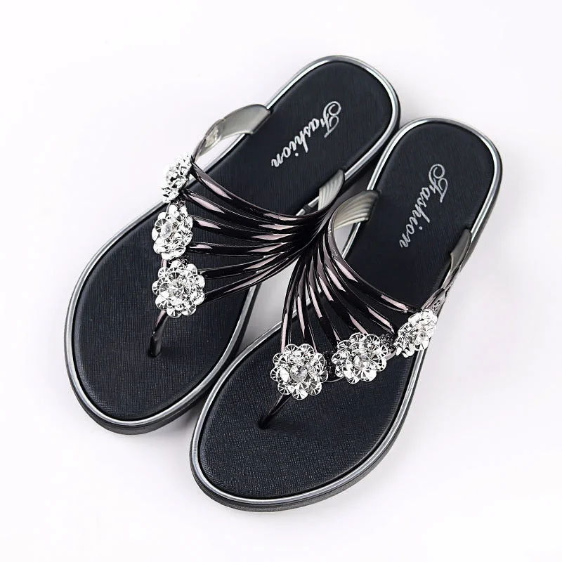 2023 Summer Sandals Ladies Cross Woven Flat Heel Slippers Seaside Outdoor Beach Shoes Lady Waterproof Slippers