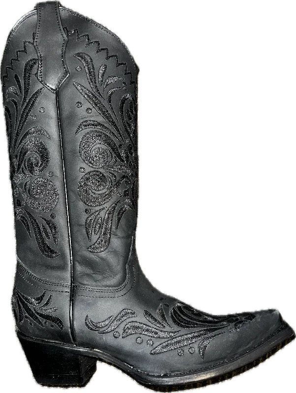 Corral Ladies All Black Filigree Snip Toe Boot-L5433 Wingtip Oxford Design 