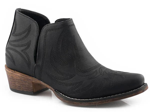 Roper Ladies Faux Leather Black Snip Toe Bootie 09-021-1567-3046 Beaded Moccasin Design Roper Ladies Faux Leather Black Snip Toe Bootie 09-021-1567-3046 Beaded Moccasin Design