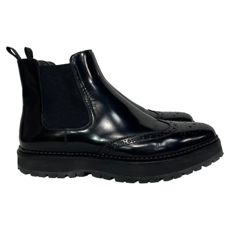 Church's Chelsea Boots in Black Leather Open - Lacing Derby Look  