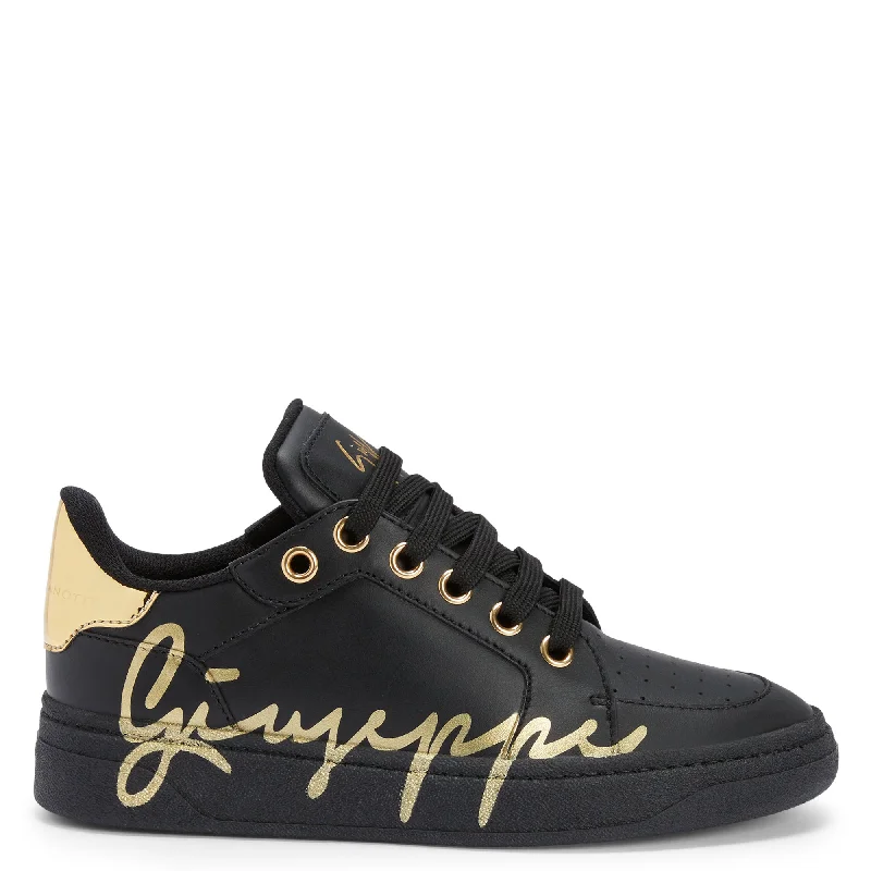 Giuseppe Zanotti Gz94 Quick - Dry Hiking Shoe Style   