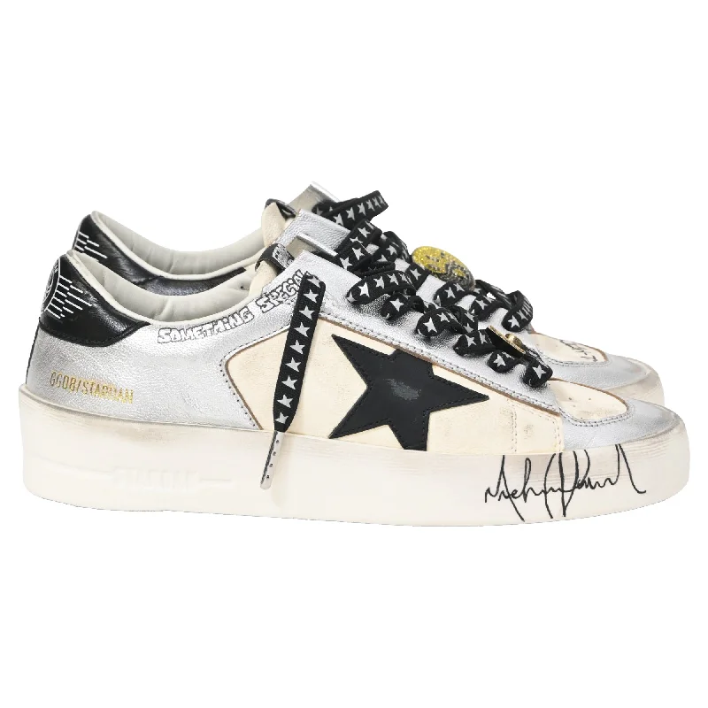 Golden Goose Stardan Low-Top Sneakers in Silver and Cream Leather Lightweight Tennis Sneaker Look  