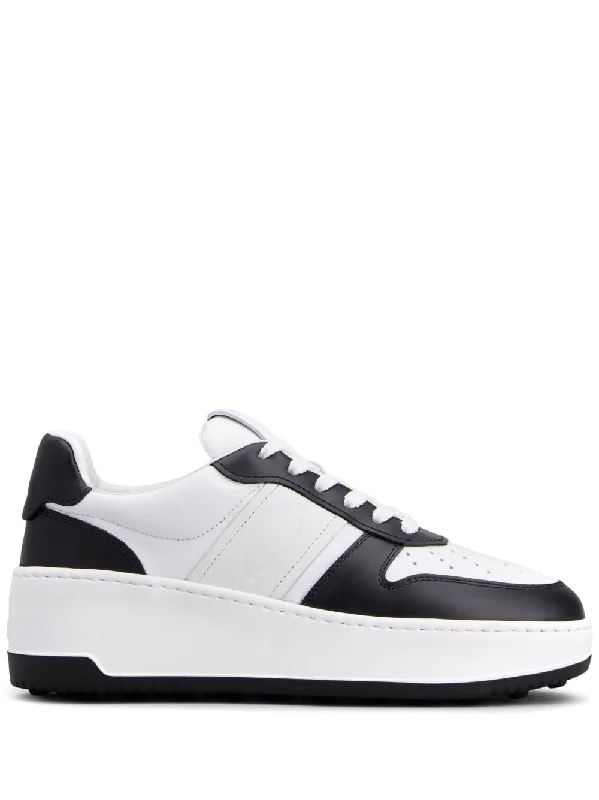 Tod's Women's Sneakers Quilted Shoe Design  