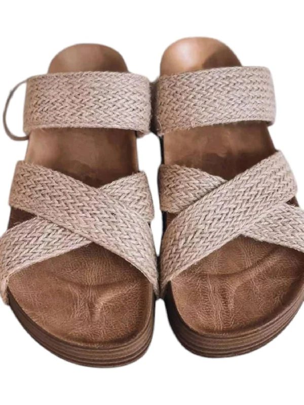 Women's Criss Cross Sandals In Natural Elastic - Sided Chelsea Look  