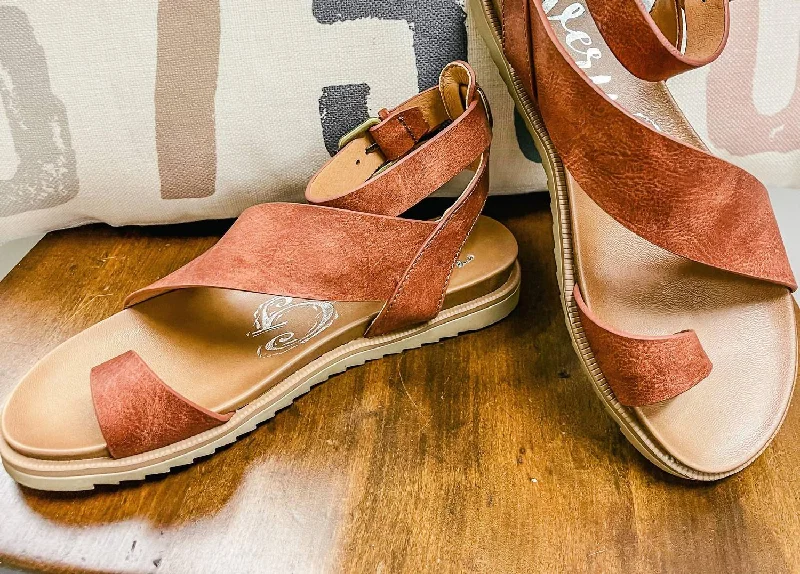 Women's Steffy Slip-On Sandal In Rust Lightweight Tennis Sneaker Look  