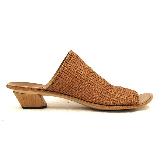 Asia-H Comfortable Derby Style  
