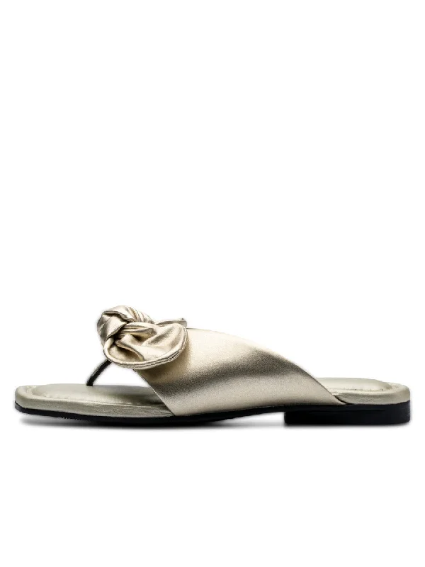 Bowthong Ivy League Loafer Look 
