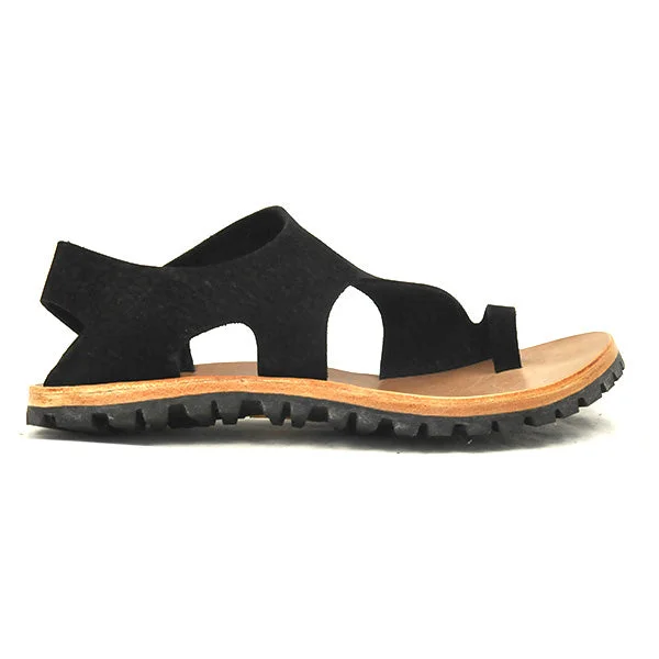 Conquest-V Quilted Shoe Design  