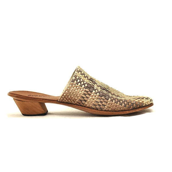 East Two - Tone Shoe Design  