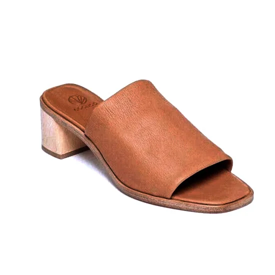 Jacque Two - Tone Shoe Design  