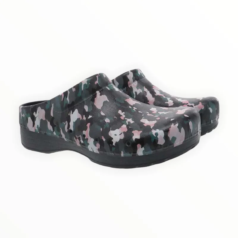 Kane EVA Clog Bespoke Shoe Aesthetic 