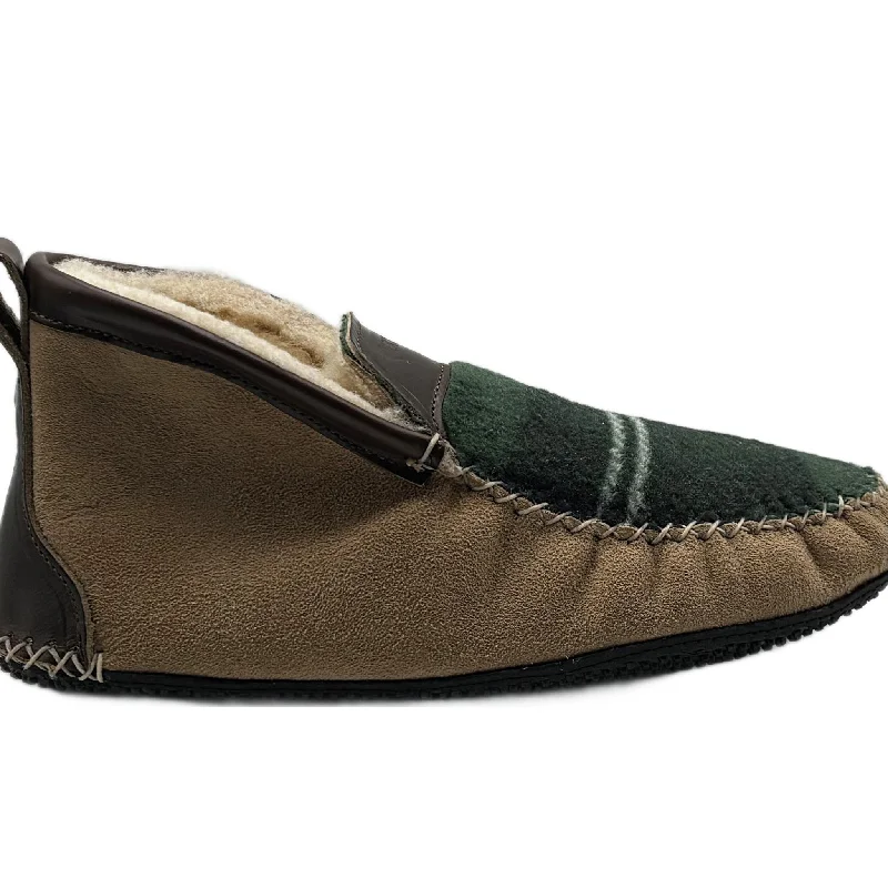 LE Women’s Dorm Boot Slipper: Green Plaid Chestnut