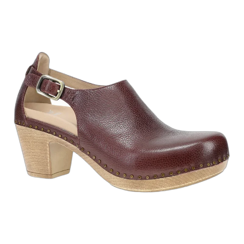 Sassy Wingtip Oxford Design 